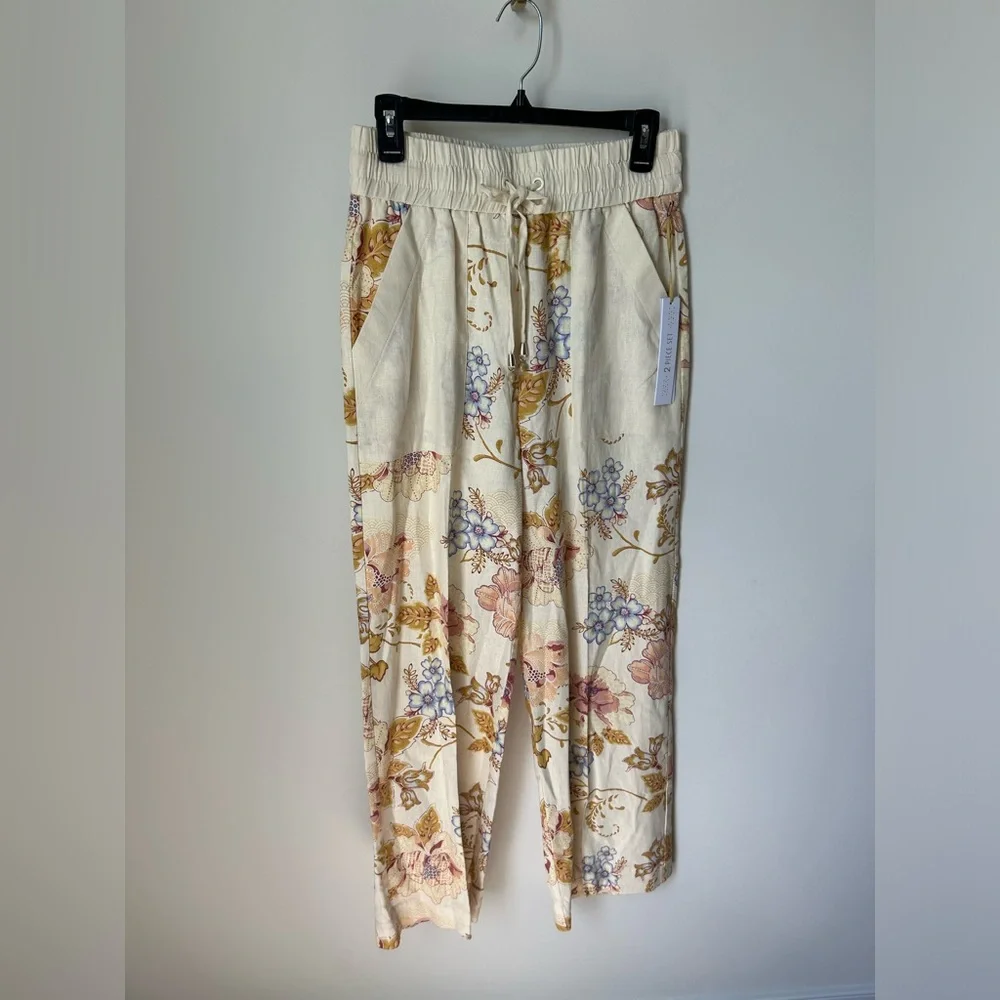 House of Harlow 1960 cream floral Halter & Wide Leg pant Set - Picture 5 of 6